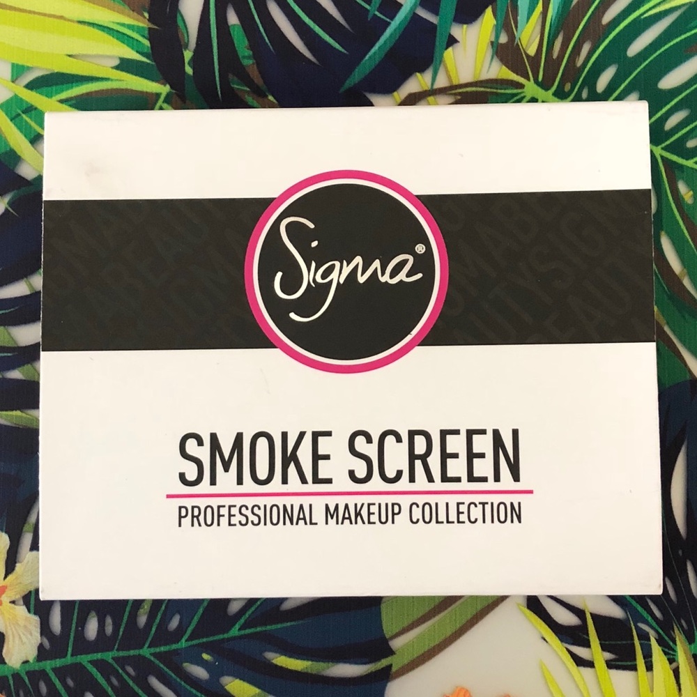 Sigma Smoke Screen Eye Shadow Palette